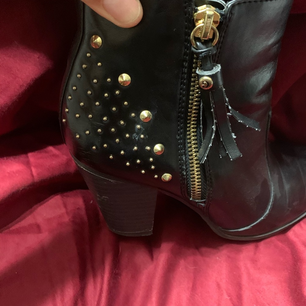 Guess Booties